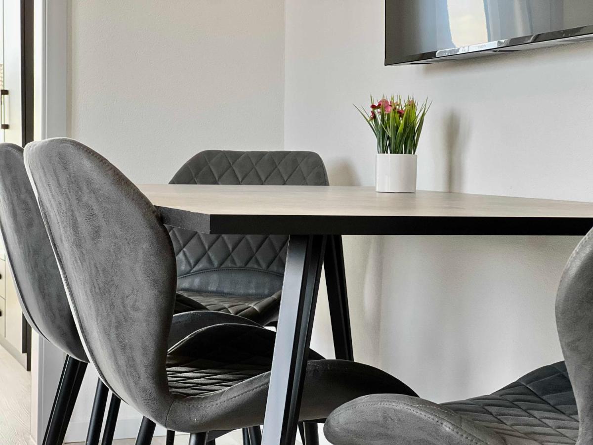 Nujen- Hotel Und Apartment Stuttgart Zuffenhausen 외부 사진