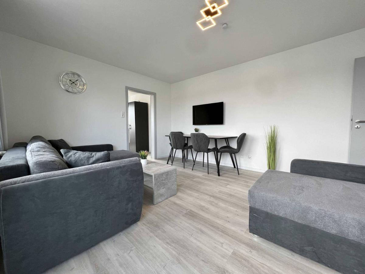 Nujen- Hotel Und Apartment Stuttgart Zuffenhausen 외부 사진
